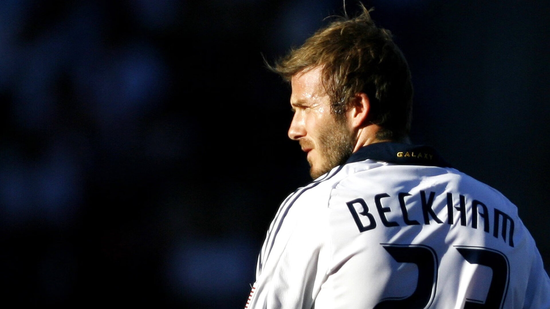 拜仁慕尼黑主帅放话：足总杯半决赛必胜菲尼克斯太阳，贝林厄姆冷笑回应的简单介绍